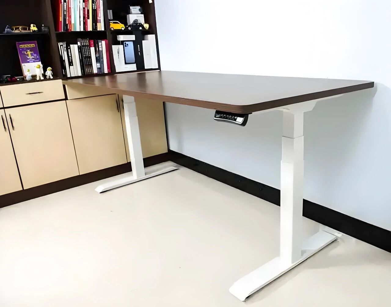 Les avantages des bureaux debout électriques multi-utilisateurs
