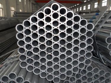 Optimiser l’efficacité du tri : l’impact des tubes à rouleaux de convoyeur de précision dans la logistique moderne